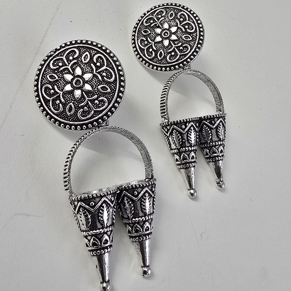 Antique Tone Boho Tribal Silver Earrings - Picture 7 of 7